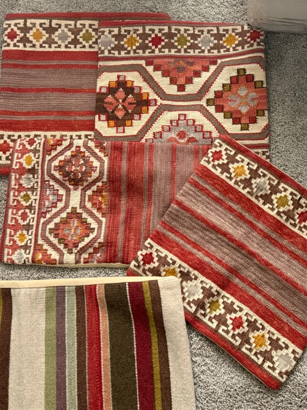 Pottery Barn Wool Mahal, Nanda, Asha, Tribal Kilim Pillow Covers, S/4 Rare